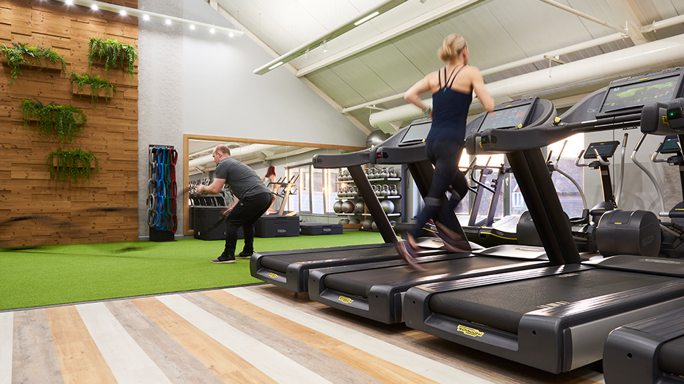 Nizels Golf and Country Club gym